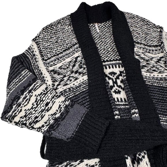 Free People Cozy Cabin CardiganSweater Sz S Black White Oversized Nordic - Picture 9 of 13